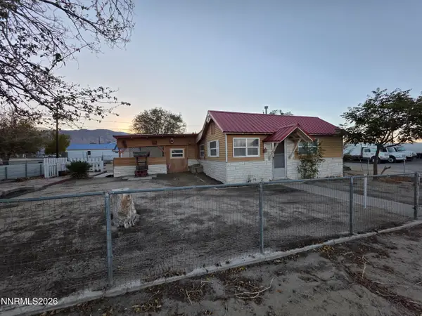 215 E Street, Hawthorne, NV 89415