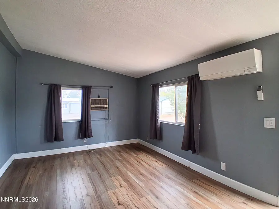 564 Morgan Circle, Sun Valley, NV 89433 - #2