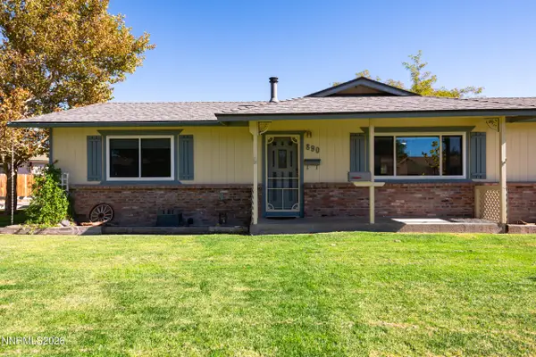 890 Sunset Drive, Fallon, NV 89406