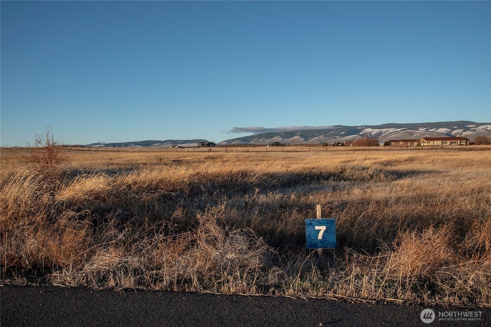 7 Green Canyon Lane 7, Ellensburg, WA 98926 BHGRE