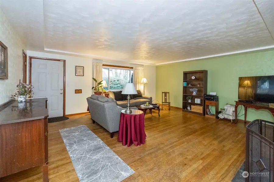 6827 S Prospect Street, Tacoma, WA 98409 - Image #3