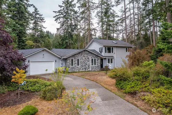 441 Redwood Drive, Coupeville, WA 98239