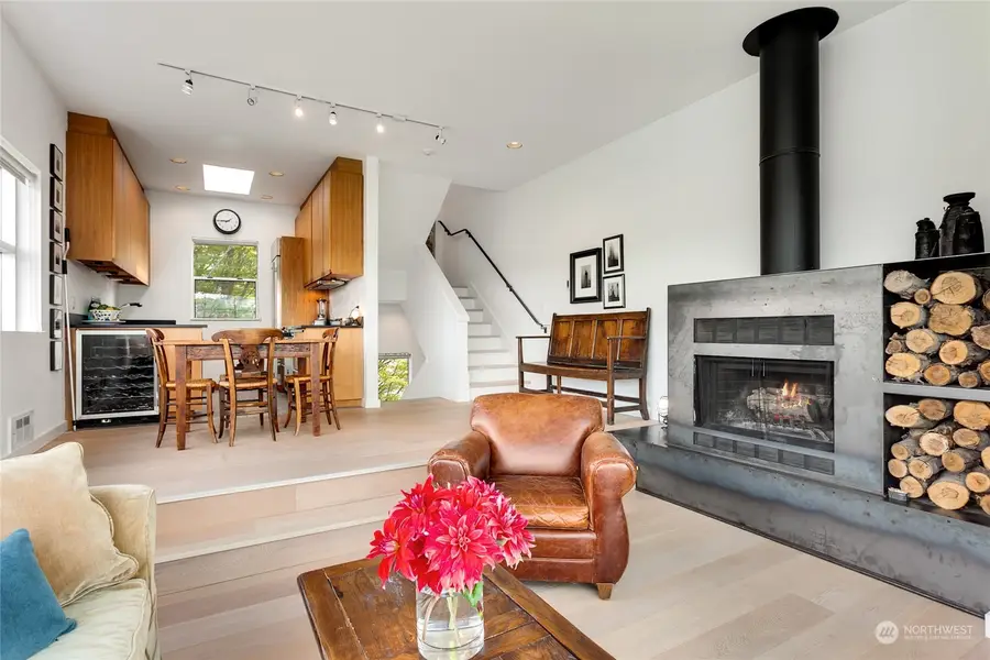 2364 Fairview Avenue E #1, Seattle, WA 98102 - #2