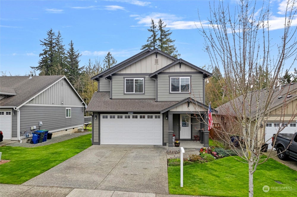 1419 E Gateway Heights Loop, Sedro Woolley, WA 98284 BHGRE