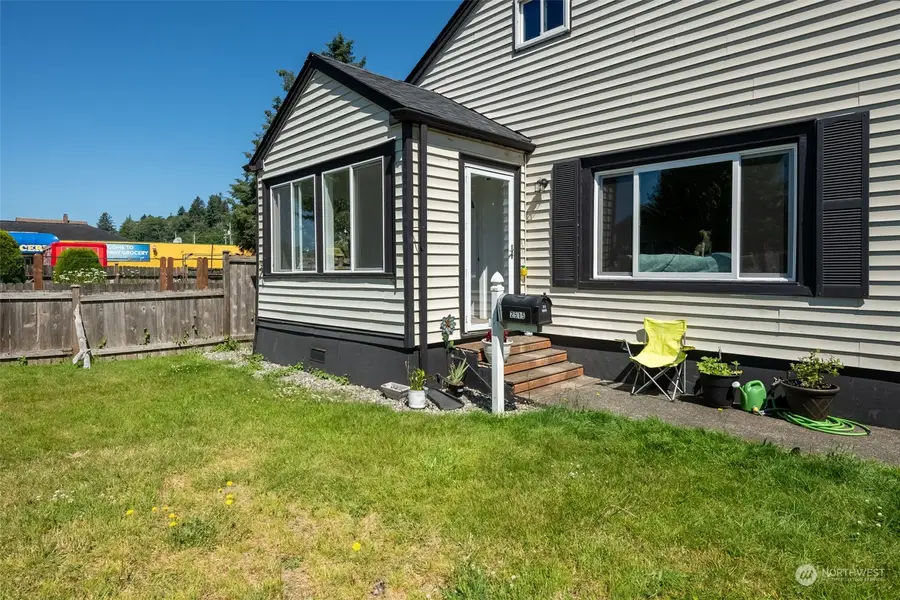 2515 Sumner Avenue, Hoquiam, WA 98550 - Image #3