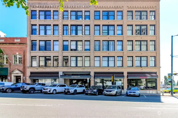 1120 Cliff Street #211, Tacoma, WA 98402