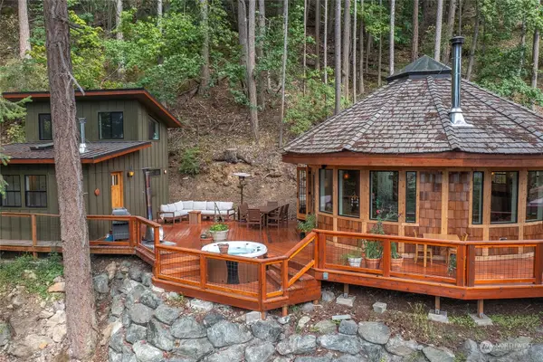 300 Pleasure Horse Road, Orcas Island, WA 98245