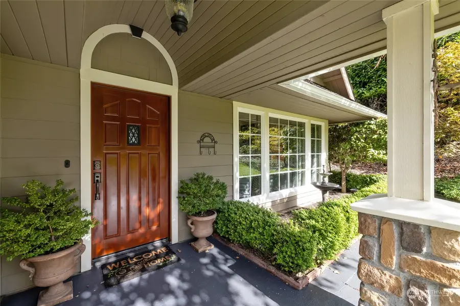 10841 Evergreen Terrace Sw, Lakewood, WA 98498 - Image #2