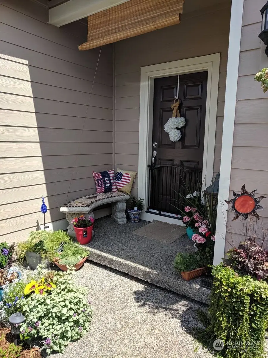 7046 Tahoe Drive Se, Tumwater, WA 98501 - Image #2