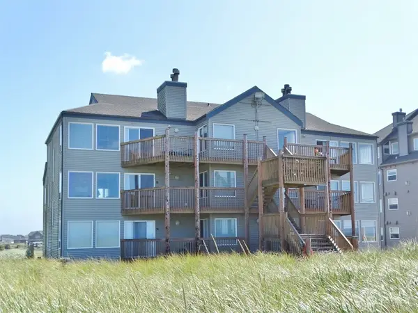 1399 Ocean Shores Boulevard Sw #2N-E, Ocean Shores, WA 98569