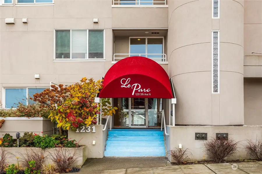 1231 5th Avenue N #204, Seattle, WA 98109 - #3