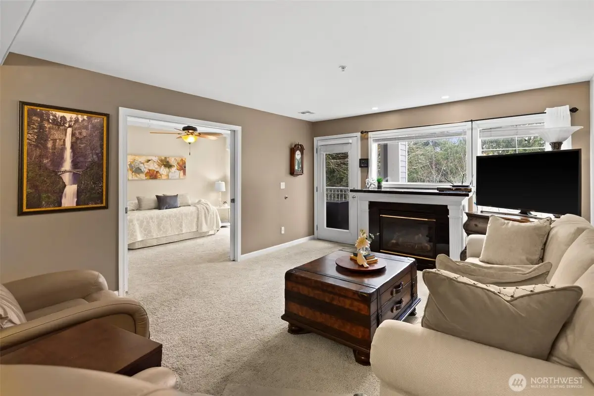 4535 Providence Point Place Se #205, Issaquah, WA 98029 - #1