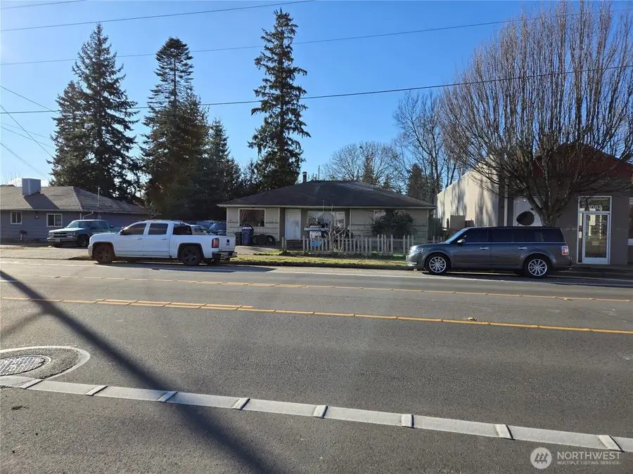 1081 Cedar Ave, Marysville, WA 98270 - #3