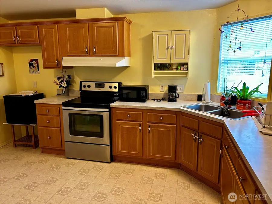 190 Village Lane, Sequim, WA 98382 - Image #2