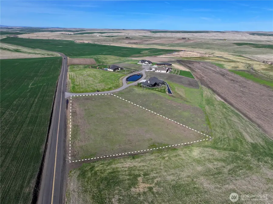 16 Bergevin Springs Place, Walla Walla, WA 99362 - Image #2