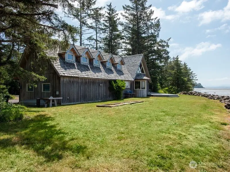 633 St. Route 101, Chinook, WA 98614 - Image #3