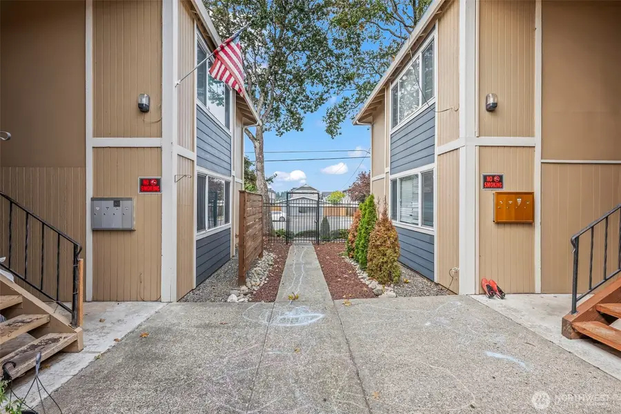 4027 S Warner Street, Tacoma, WA 98409 - Image #3