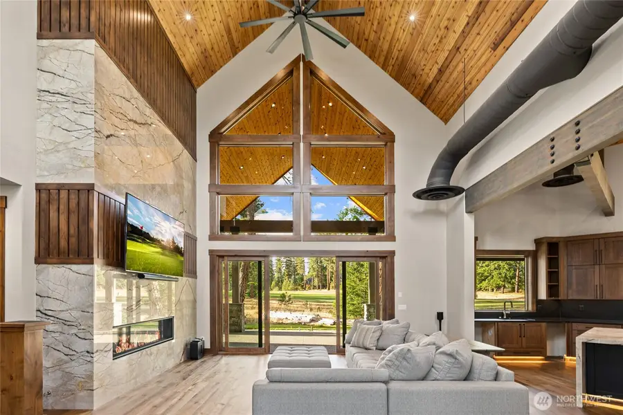 221 Tipple Hill Loop, Cle Elum, WA 98922 - Image #3