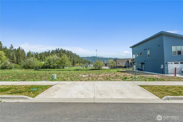 648 Central, Leavenworth, WA 98826