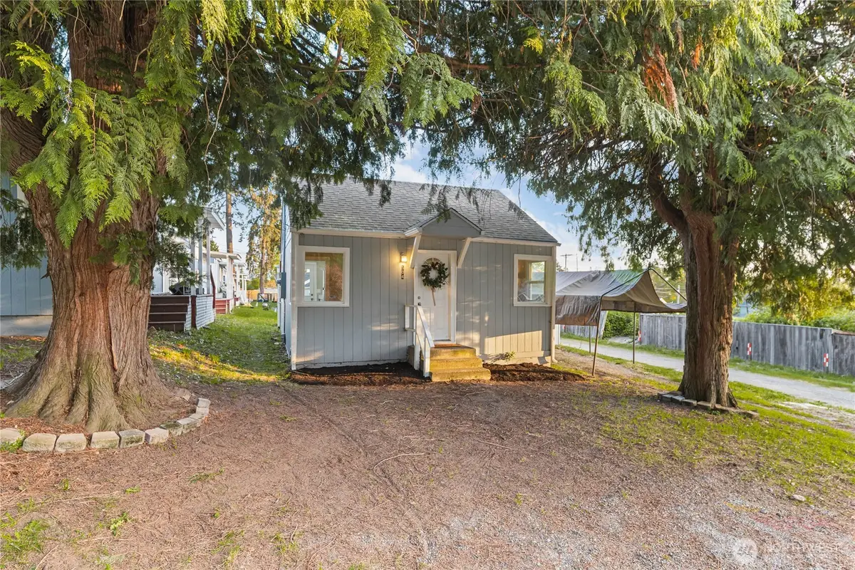 504 107th Street S, Tacoma, WA 98444 - #1