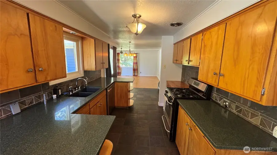 1245 W Axton Road, Ferndale, WA 98248 - Image #3