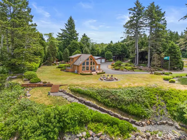 441 Bay Center Road, Bay Center, WA 98587