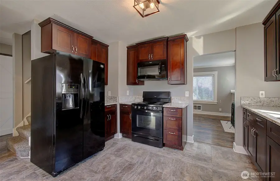 421 24th Avenue, Longview, WA 98632 - Image #3