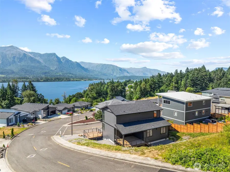 243 NE Hemmingway Drive, Stevenson, WA 98648 - Image #2