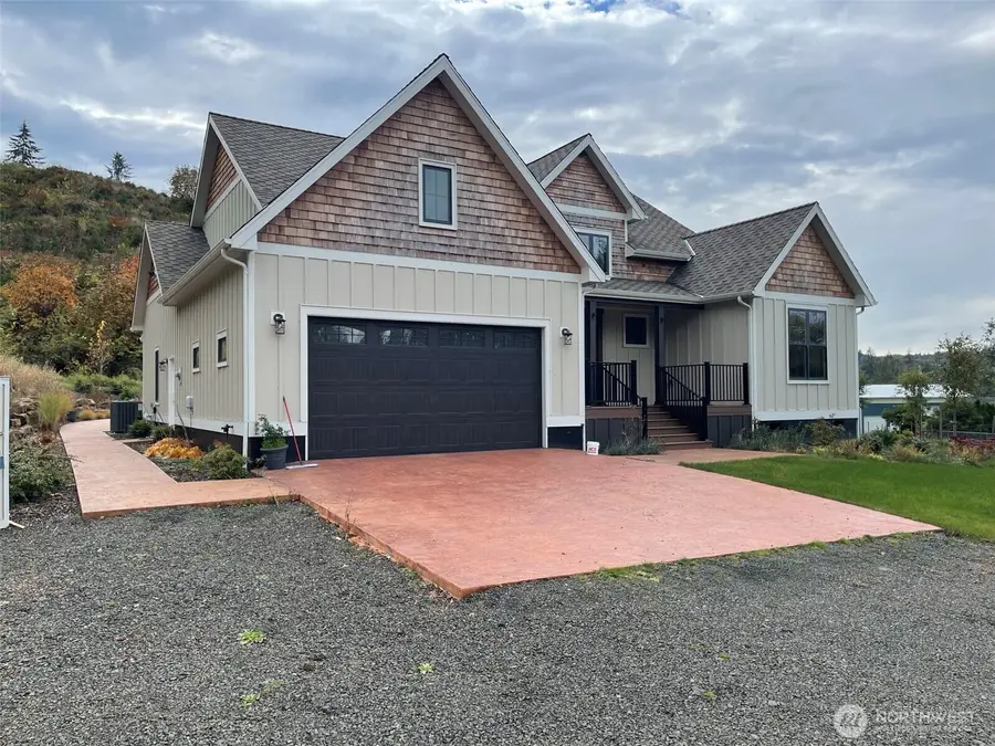 1851 Bloomhardt Road, Raymond, WA 98577 - Image #3