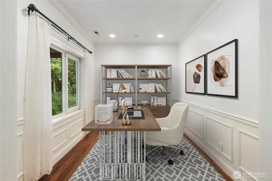 10407 NE 17th Street, Bellevue, WA 98004 - Image #3