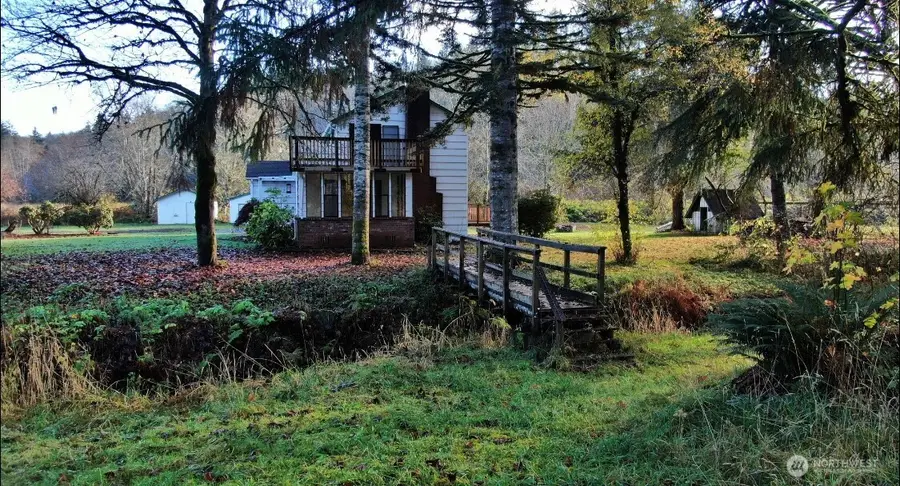 16 Urych Road, Raymond, WA 98577 - Image #3