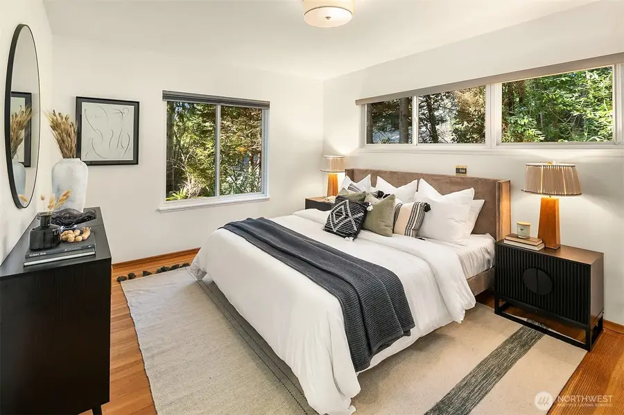 4240 Cramer Street, Seattle, WA 98199 - #3