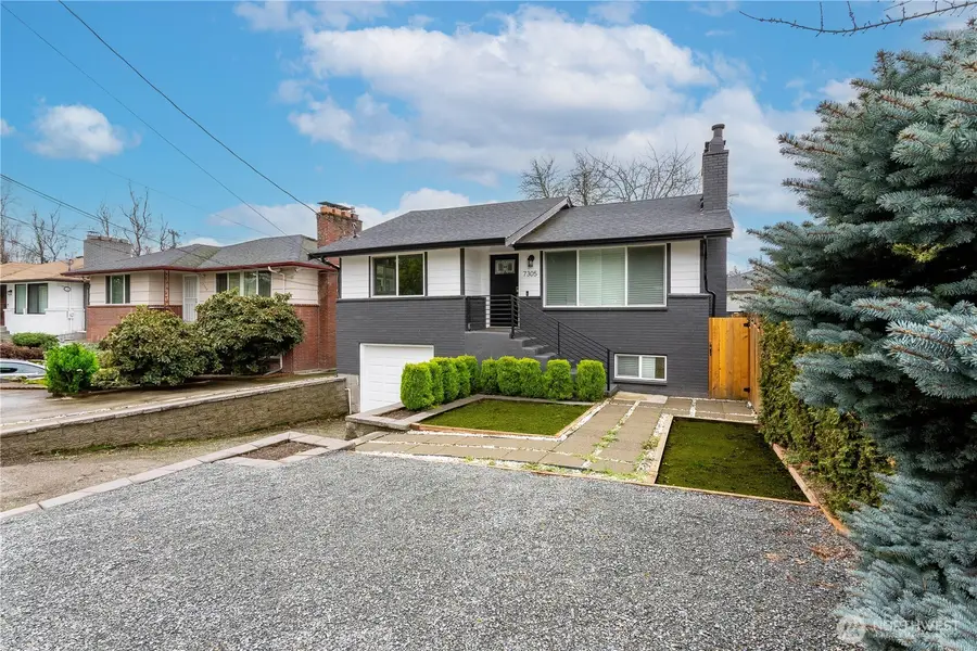 7305 32nd Avenue S, Seattle, WA 98118 - Image #2