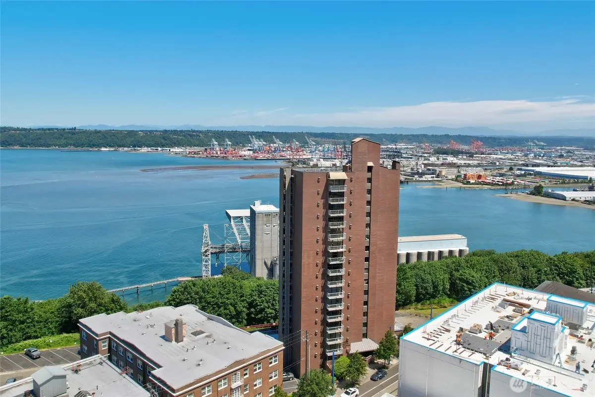 1 N Stadium Way #13, Tacoma, WA 98403 - Image #1