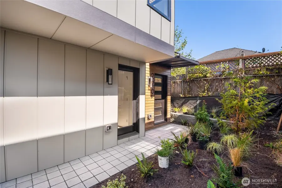 216 21st Avenue E, Seattle, WA 98112 - Image #3