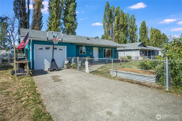 767 34th Avenue, Longview, WA 98632