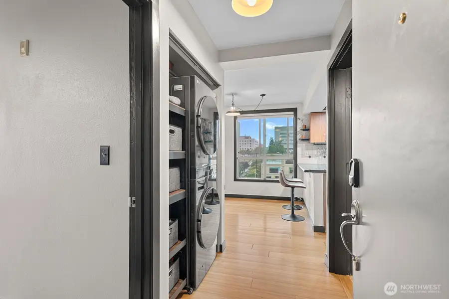 905 Cherry Street #601, Seattle, WA 98104 - #3