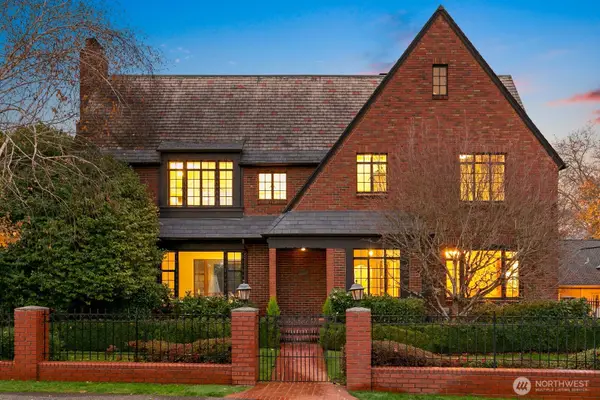 1994 Shenandoah Drive E, Seattle, WA 98112