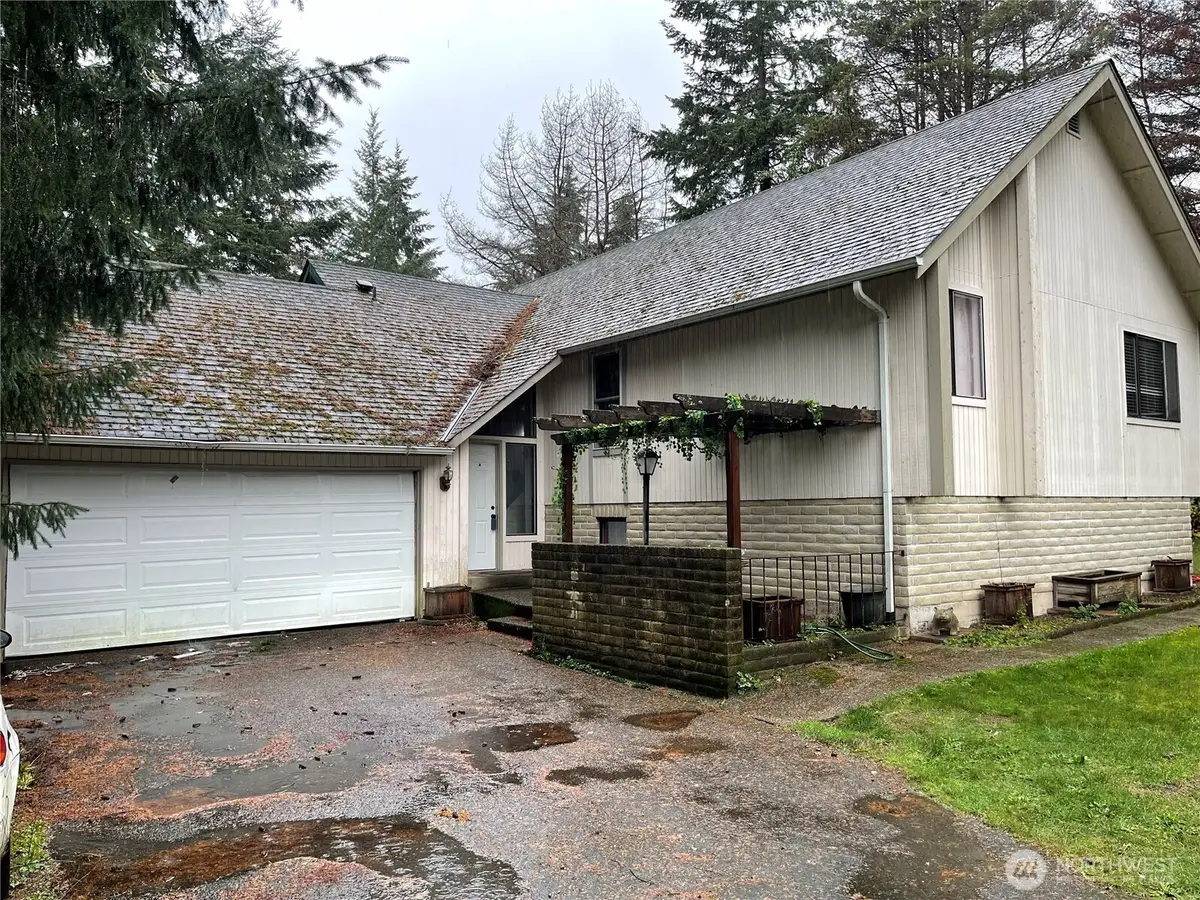 131 NE Rainbow Place N, Belfair, WA 98528 - Image #1