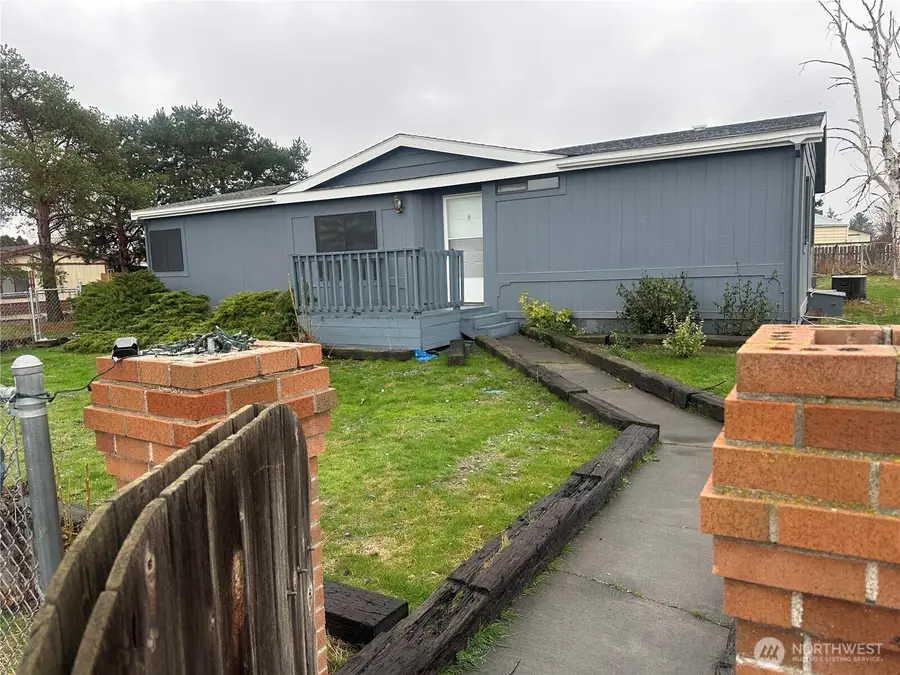 8653 Harris Road Ne, Moses Lake, WA 98837 - Image #2