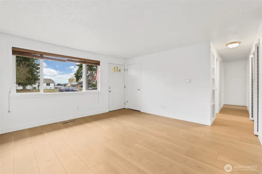 1114 E 61st Street, Tacoma, WA 98404 - Image #2