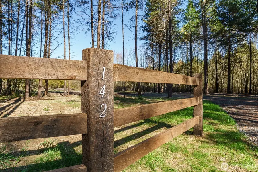 142 Nicholson Road, Toledo, WA 98591 - Image #2