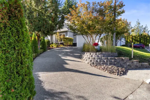 1135 NW Windy Beach Lane, Silverdale, WA 98383