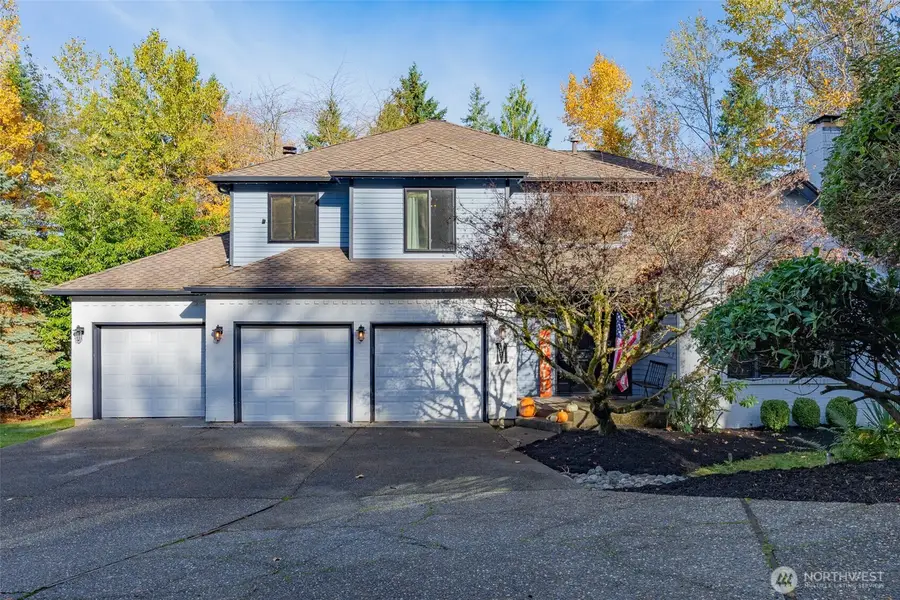 7947 138th Avenue Se, Newcastle, WA 98059 - Image #2