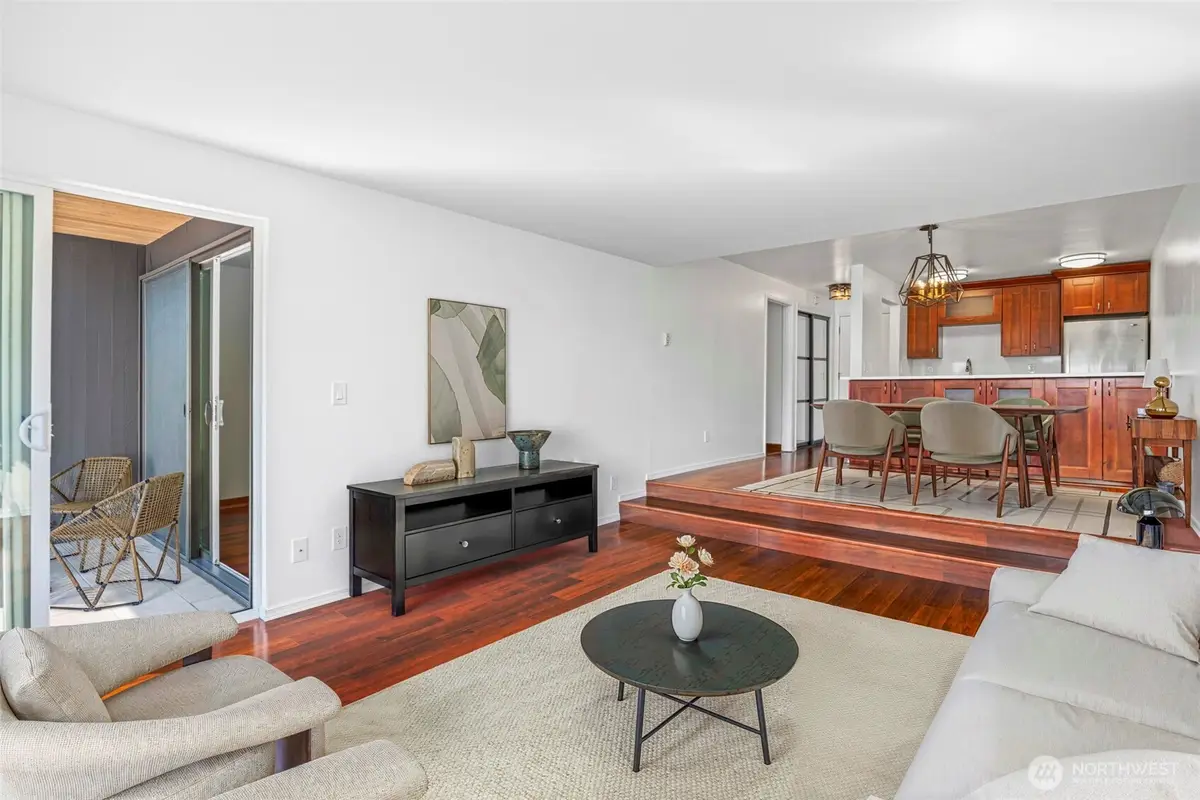 3601 24th Avenue W #207, Seattle, WA 98199 - Image #1