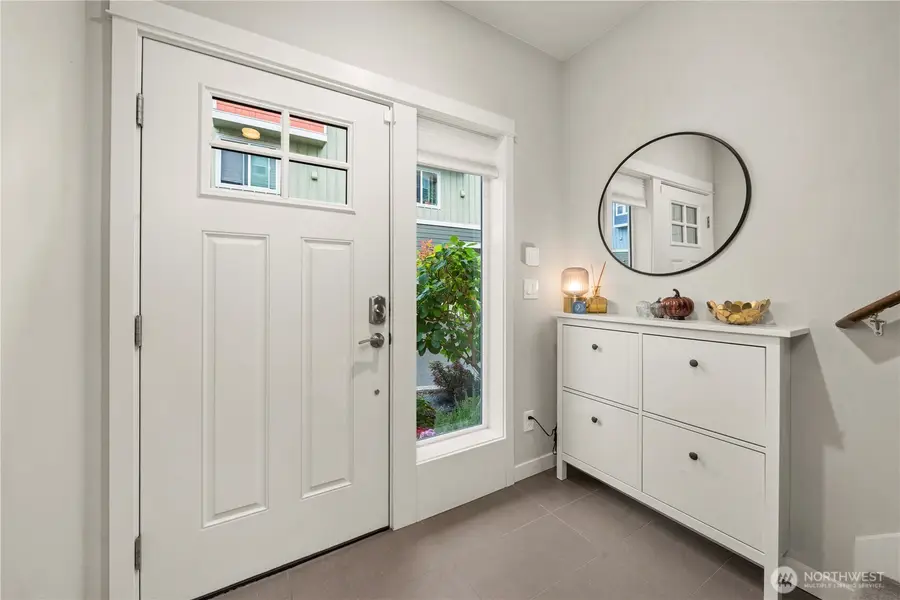 23000 NE 8th #E5, Sammamish, WA 98074 - #2