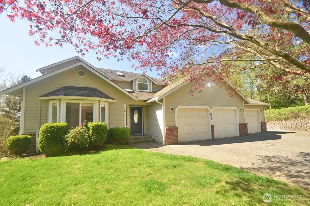 15915 66th Avenue Nw, Stanwood, WA 98292 - Image #1