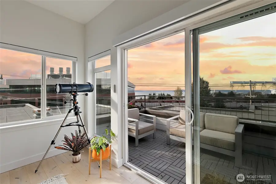 500 Elliott Avenue W #504, Seattle, WA 98119 - Image #2