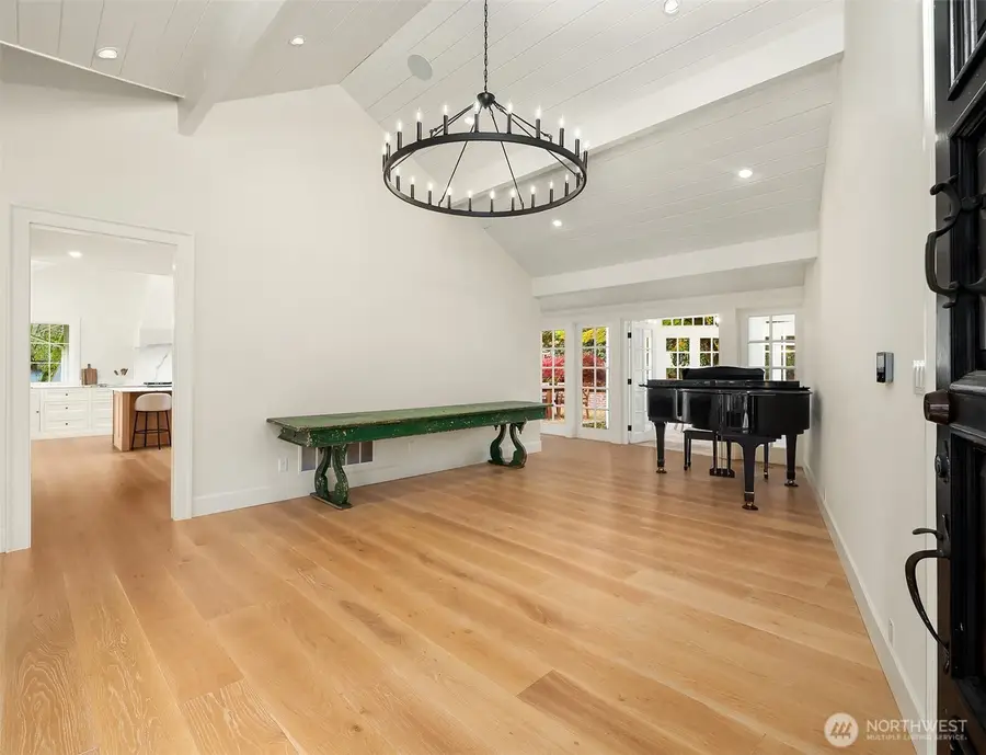 11110 Algonquin Road, Woodway, WA 98020 - Image #3