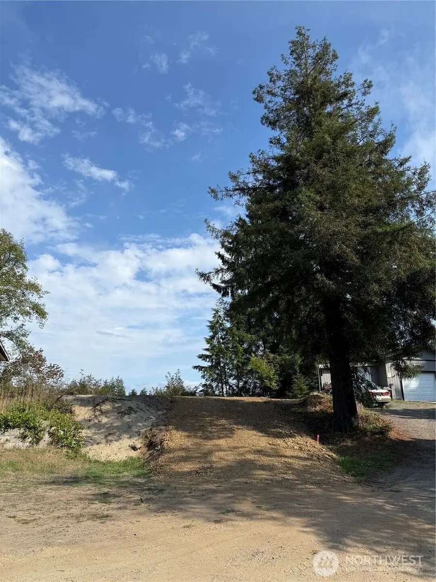 3220 241st Place #68 & 1/345 INT in Lot 28, Ocean Park, WA 98640 - Image #3